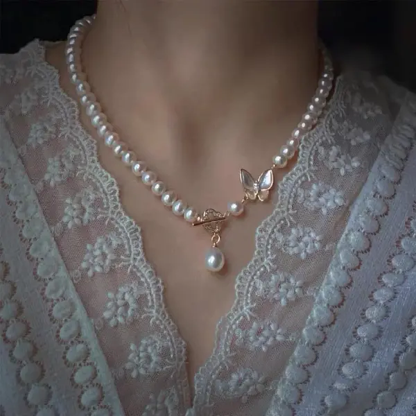 Natural Freshwater Pearl Shell Butterfly Necklace 14k Gold Injected, TKMBeautySupply.com | Canada & USA and Europe Wide FREE shipping