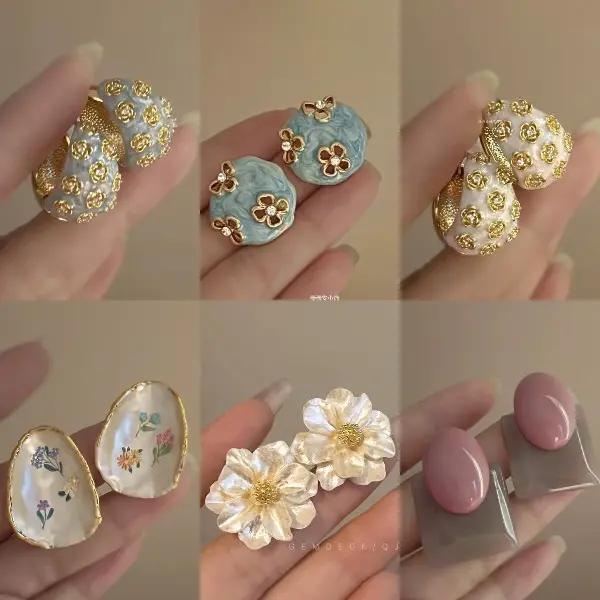 Sweet And Super Fairy Small Fresh Flower Earrings French Retro, TKMBeautySupply.com | Canada & USA and Europe Wide FREE shipping