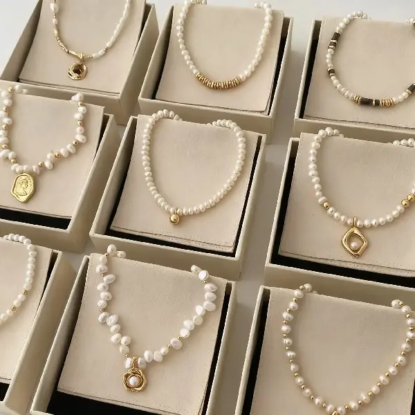 Irregular Geometric Pearl Charm Necklace French Retro Palace Clavicle Chain, TKMBeautySupply.com | Canada & USA and Europe Wide FREE shipping