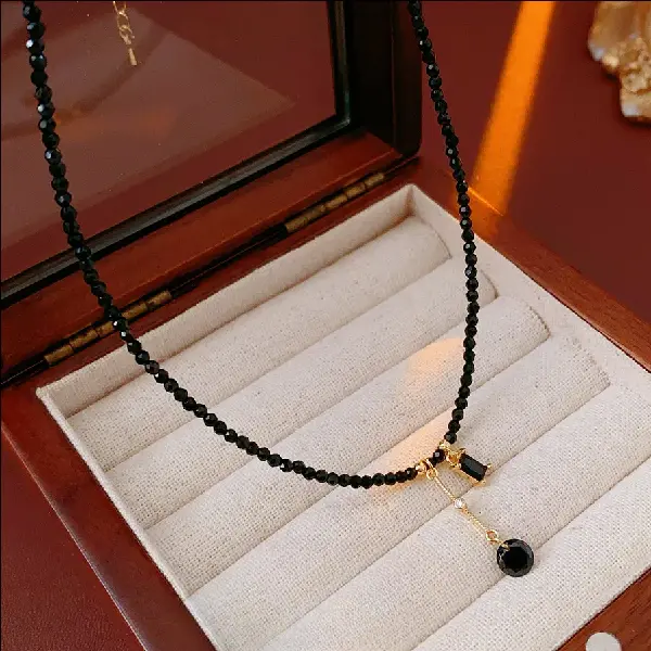 Diamond Black Crystal Beaded Necklace Retro Ethnic Niche Clavicle Chain, TKMBeautySupply.com | Canada & USA and Europe Wide FREE shipping