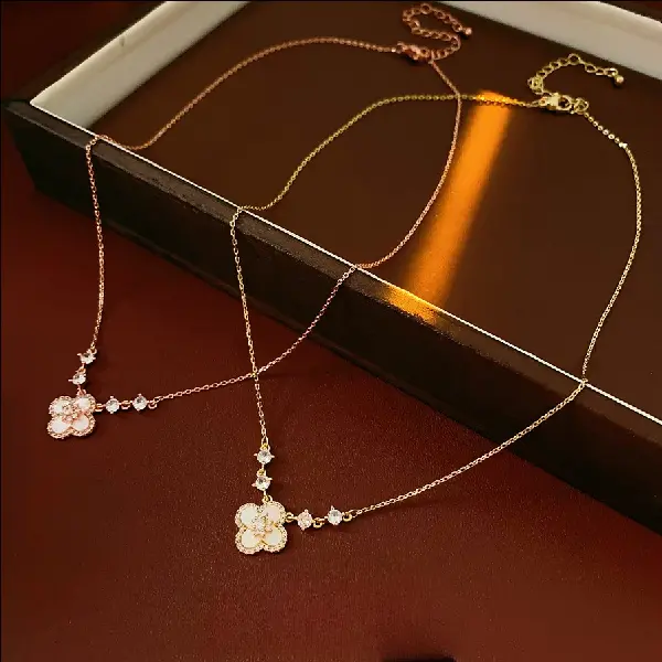 Real Gold Electroplated Mother-of-pearl Flower Charm Necklace French Retro All-match, TKMBeautySupply.com | Canada & USA and Europe Wide FREE shipping