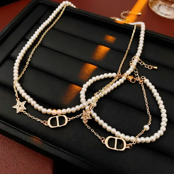 Pig Nose Double-layered Pearl Jewelry Set, Versatile High-end Bracelet, French, TKMBeautySupply.com | Canada & USA and Europe Wide FREE shipping