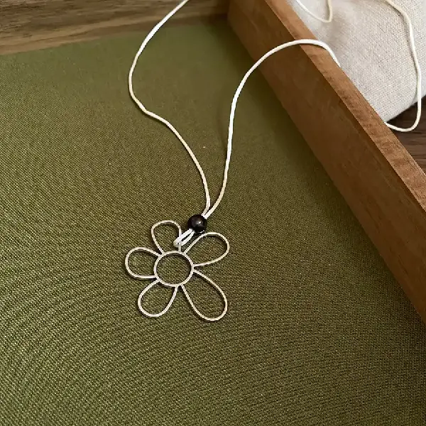 13-Metal Flower Pea Pearl Pendant Necklace,tkmbeautysupply.com