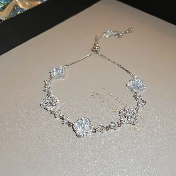 4# Silver - Four-leaf clover, zircon and mother-of-pearl flower bracelet,tkmbeautysupply.com