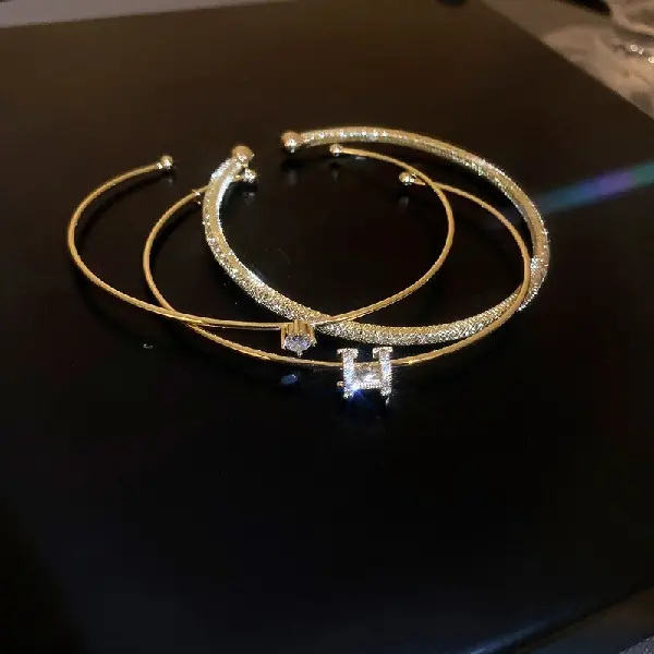 11 gold bracelets (three-piece set),tkmbeautysupply.com
