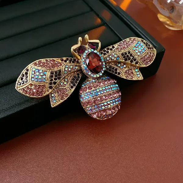 Brooch - gold,tkmbeautysupply.com