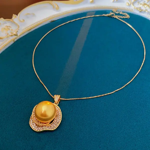 Necklace - gold,tkmbeautysupply.com