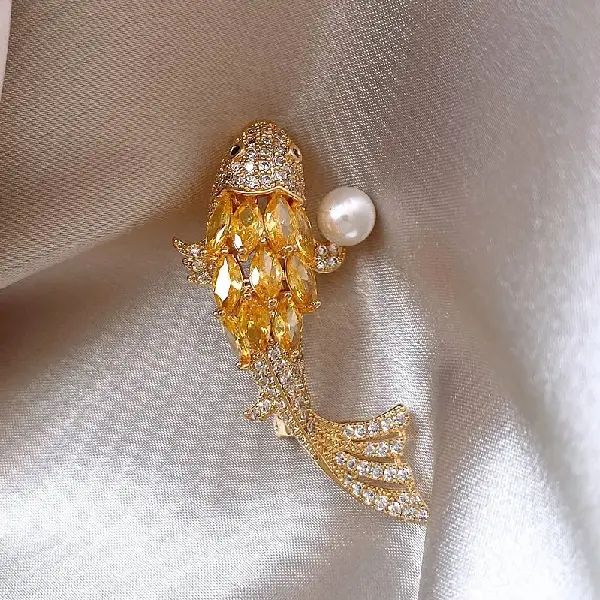 46# brooch-14K real gold electroplated lucky koi pearl,tkmbeautysupply.com