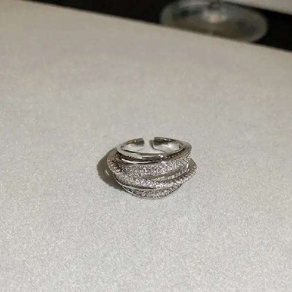 23. Ring-Platinum Zircon Multilayer,tkmbeautysupply.com