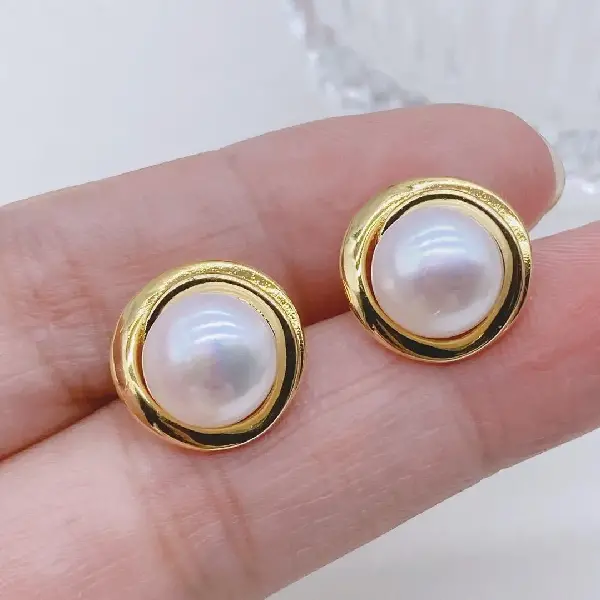 1443 golden white beads (9.5-10mm),tkmbeautysupply.com