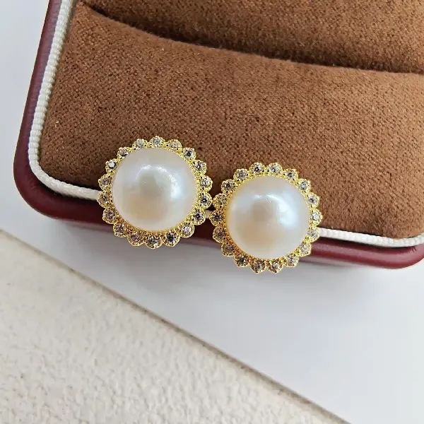 4002 golden white beads (10mm),tkmbeautysupply.com