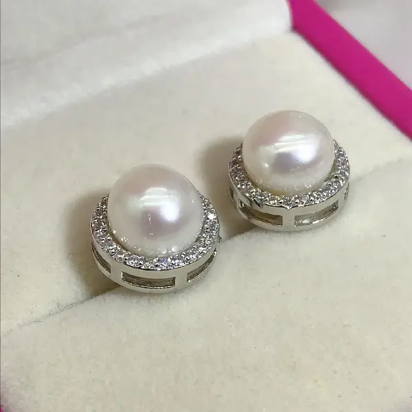 4005 silver earrings with white beads (9-9.5mm),tkmbeautysupply.com