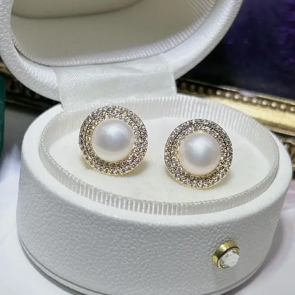 1396 golden white beads (9.5-10mm),tkmbeautysupply.com
