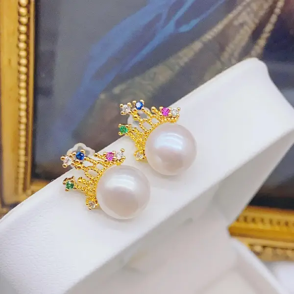 4029 golden white beads (9.5-10mm),tkmbeautysupply.com
