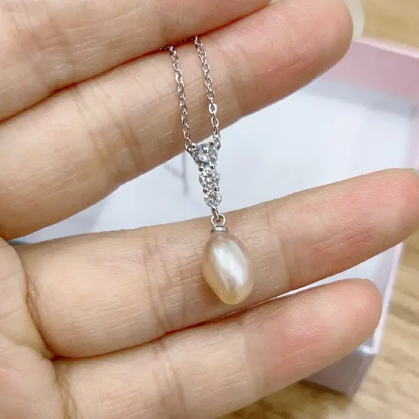 4040 silver necklace pink beads,tkmbeautysupply.com