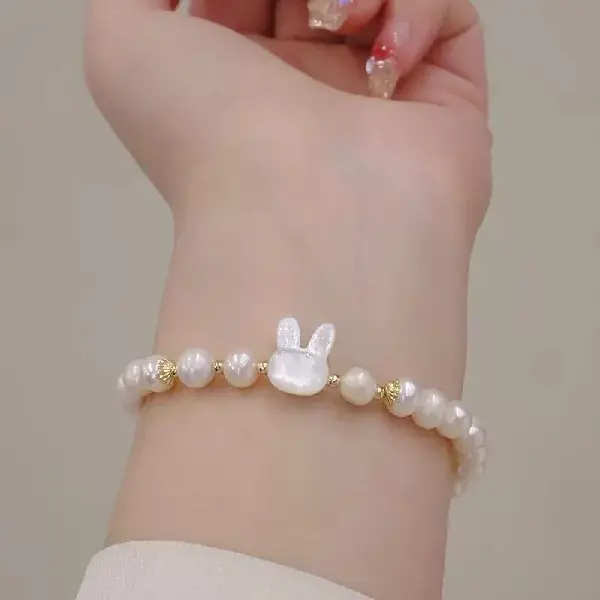 6069H Pearl Shell Rabbit Bracelet,tkmbeautysupply.com