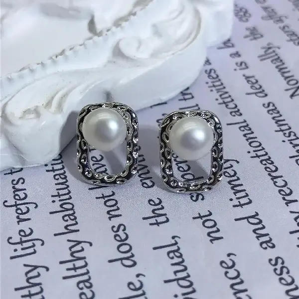 1402B white,tkmbeautysupply.com