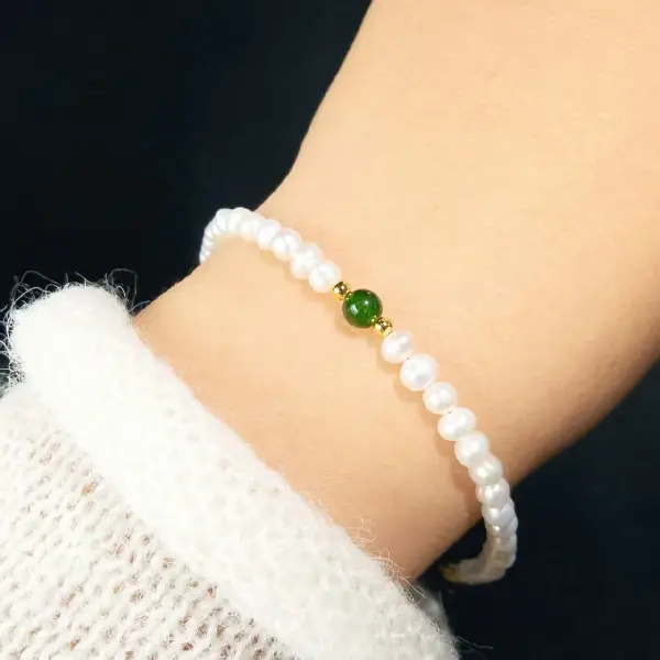 Green agate bead bracelet,tkmbeautysupply.com