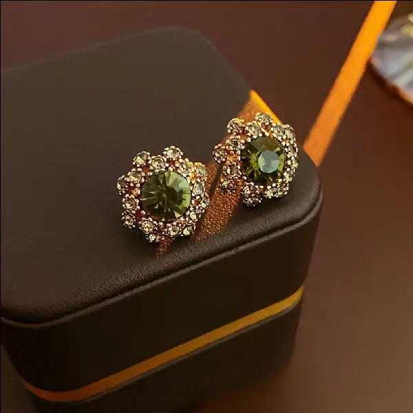 Silver Needle-Vintage Green Earrings,tkmbeautysupply.com