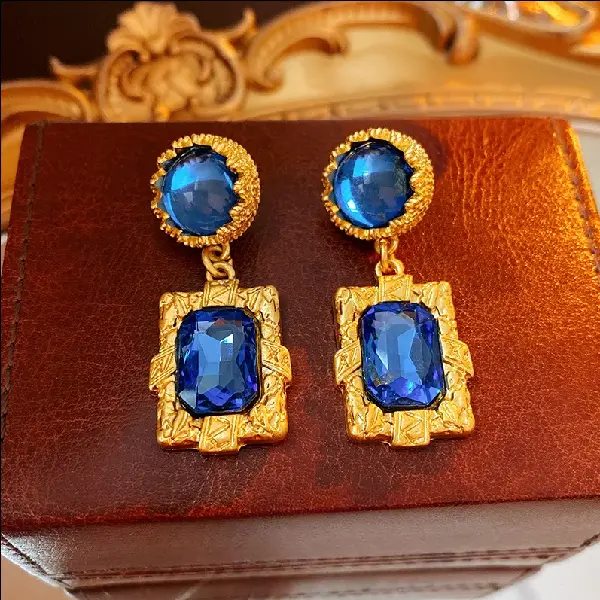 Silver needle circle diamond square earrings,tkmbeautysupply.com