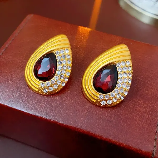 Silver Needle Set Diamond Drop Earrings,tkmbeautysupply.com