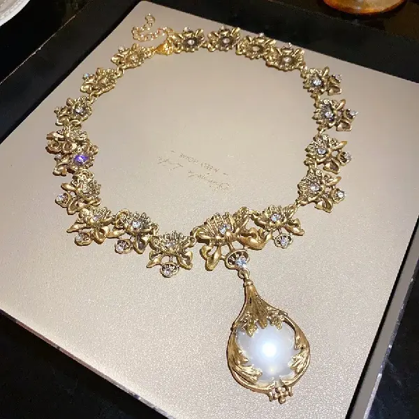 2# Necklace-Diamond Flower Pearl Pendant,tkmbeautysupply.com