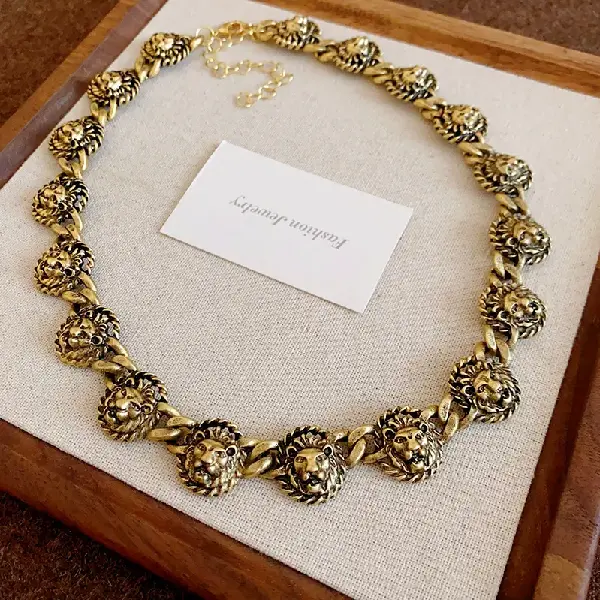 53# necklace-round lion head,tkmbeautysupply.com