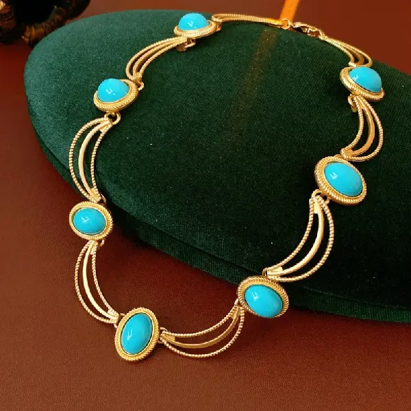 62# necklace-sector-shaped round gemstone,tkmbeautysupply.com