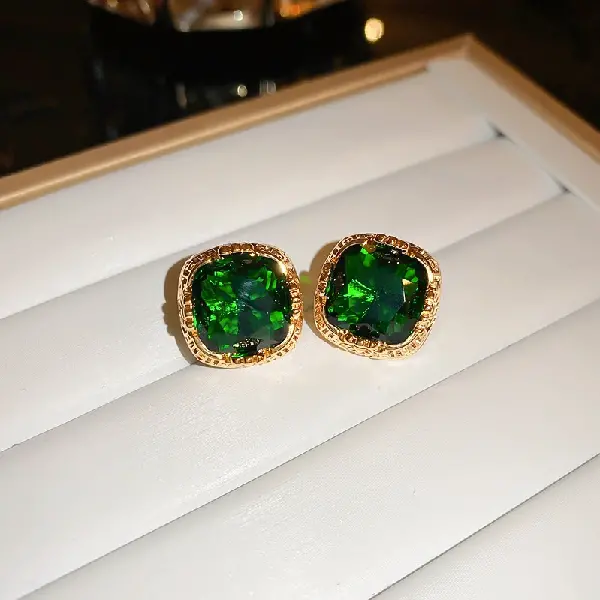 136# real gold electroplated silver needle green zircon square earrings,tkmbeautysupply.com