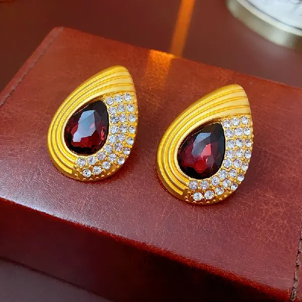 Silver Needle Set Diamond Drop Earrings,tkmbeautysupply.com