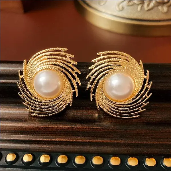34# silver needle surrounding pearl earrings,tkmbeautysupply.com