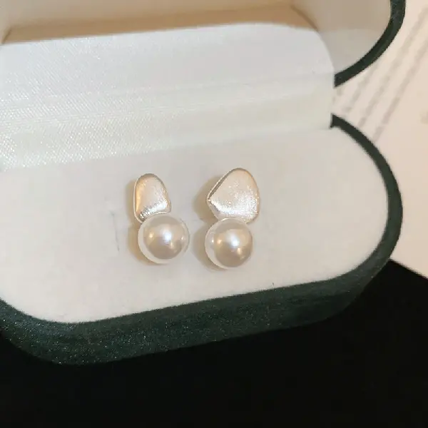 49# silver needle irregular pearl earrings,tkmbeautysupply.com