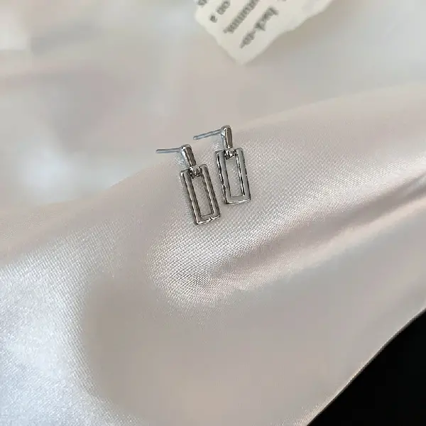 Silver needle square stud earrings,tkmbeautysupply.com