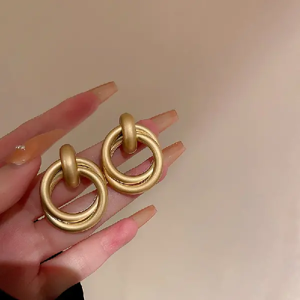 7# Silver Needle-Pearl Gold Earrings.,tkmbeautysupply.com