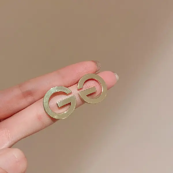 78# silver needle-gold letter G.,tkmbeautysupply.com