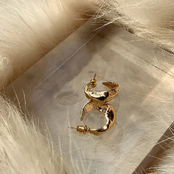 .79# silver needle-golden C shape (real gold plating),tkmbeautysupply.com