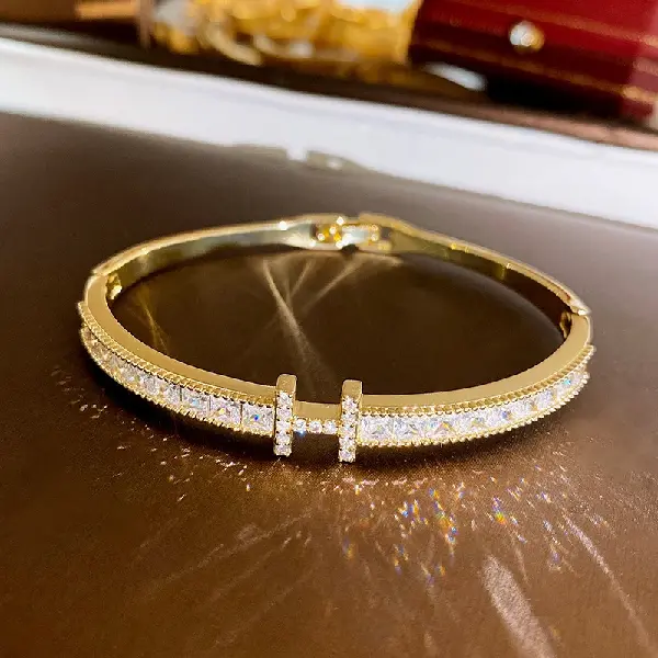 38# Zircon Letter H Buckle Bracelet,tkmbeautysupply.com