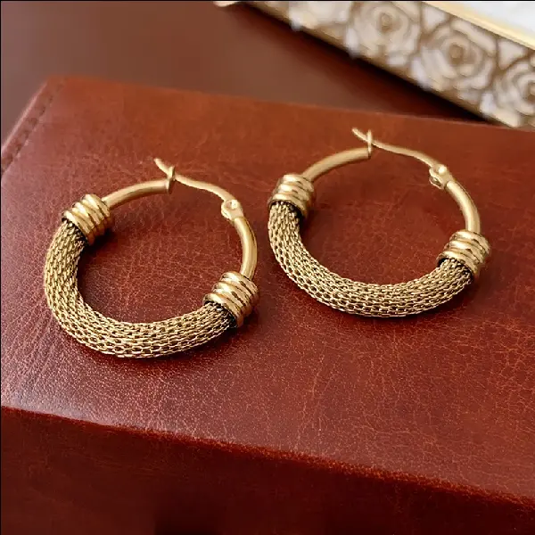 96# titanium steel hollow circle earrings,tkmbeautysupply.com