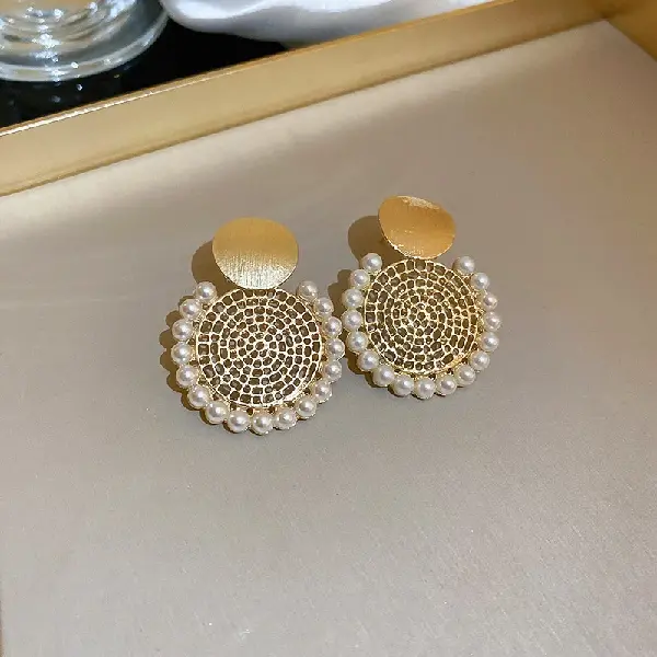 82# Steel Needle-Gold Round Mesh Pearl Stud Earrings,tkmbeautysupply.com
