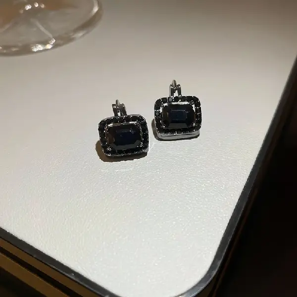 96# earrings-gun black square,tkmbeautysupply.com