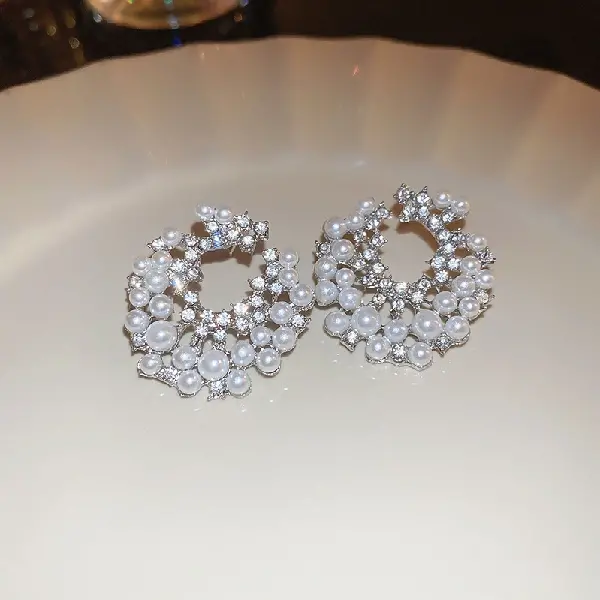116# Silver Needle-Silver Diamond Pearl Stud Earrings,tkmbeautysupply.com