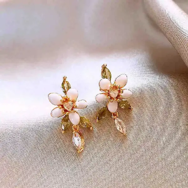 19# silver needle-gold-green-white flowers,tkmbeautysupply.com