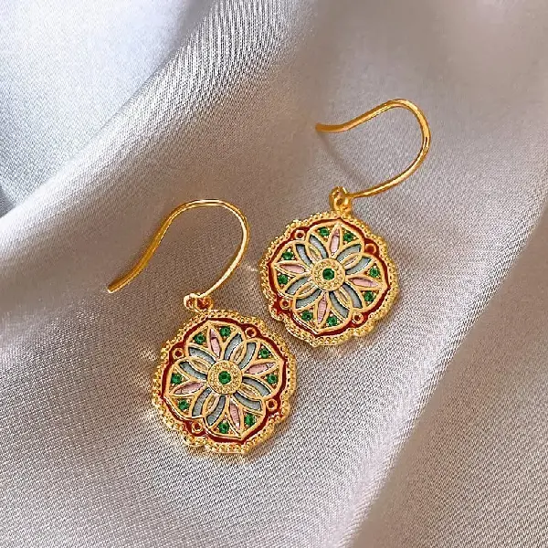 74# ear hook-gold-green-round,tkmbeautysupply.com