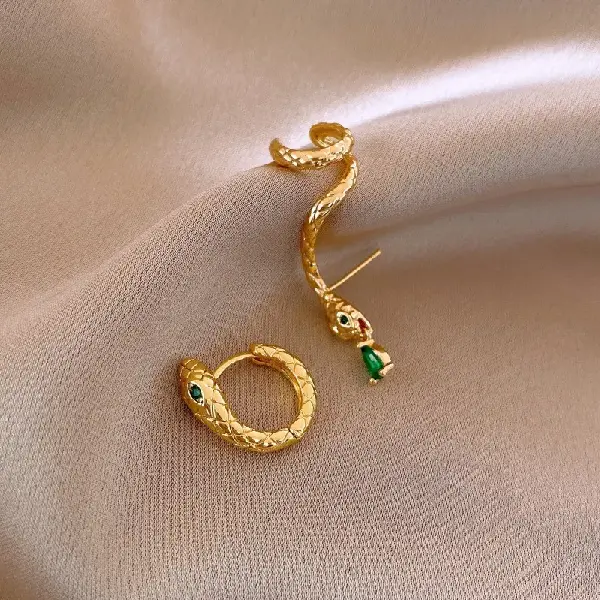 85# earring stud style-gold-green-snake,tkmbeautysupply.com