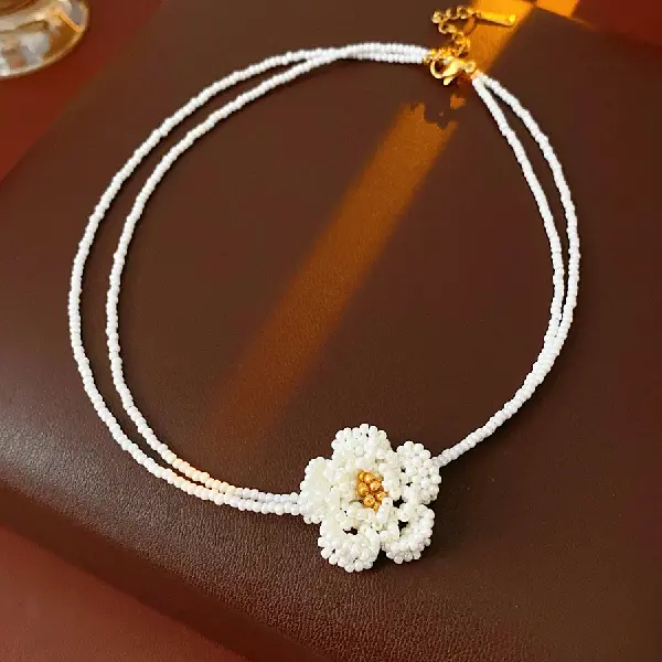 Necklace-white,tkmbeautysupply.com