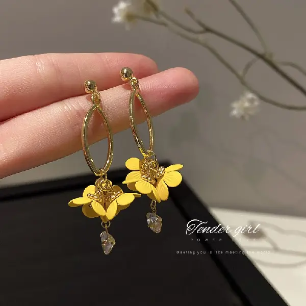 Silver Needle Diamond Flower Earrings,tkmbeautysupply.com