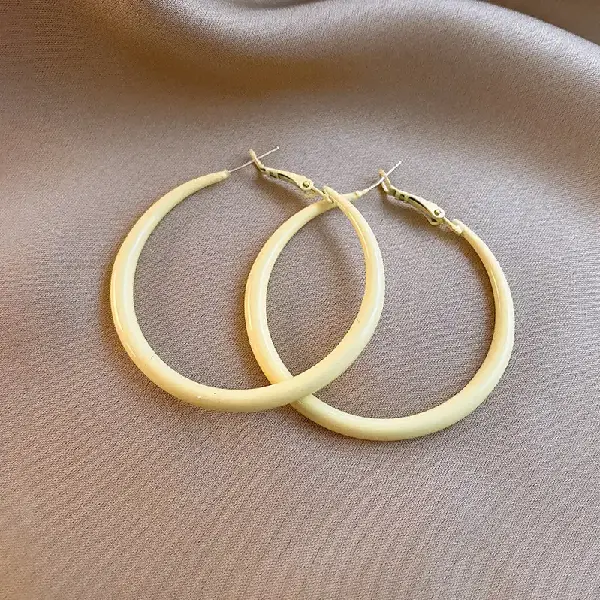 Silver Needle Glossy Round Earrings,tkmbeautysupply.com