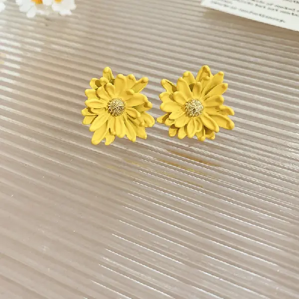 Silver needle flower stamen earrings,tkmbeautysupply.com