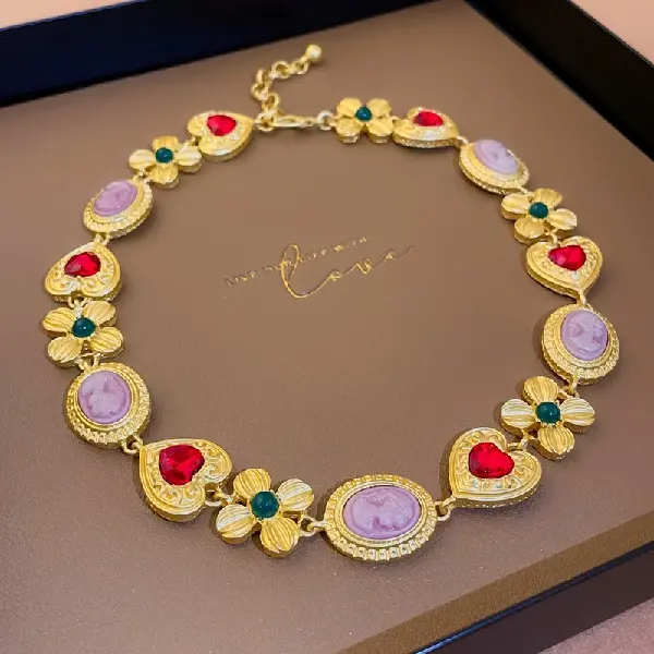 9# Necklace-Flower Portrait Diamond Love Heart,tkmbeautysupply.com