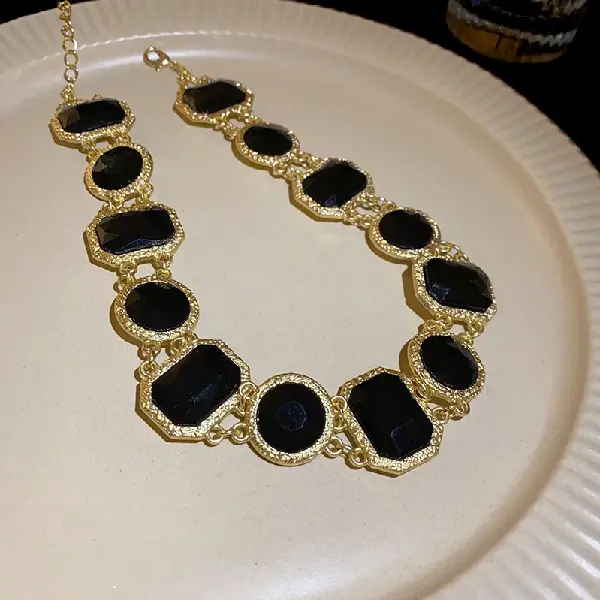 17# necklace-square round crystal,tkmbeautysupply.com